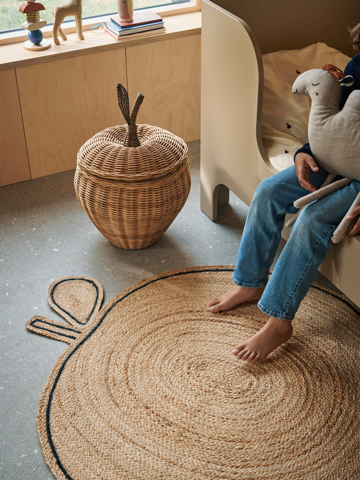 Apple Braided Storage - Large - Natural