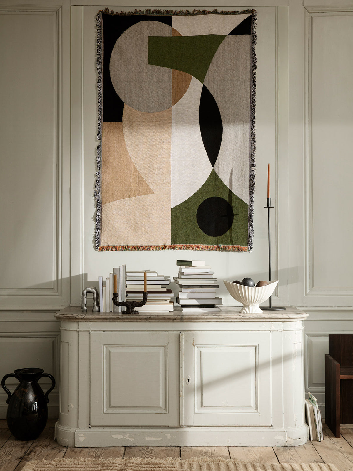 Fountain Centrepiece - Off-white