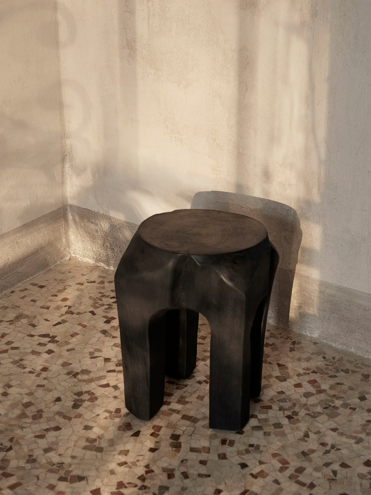 Root Stool - Black Stained