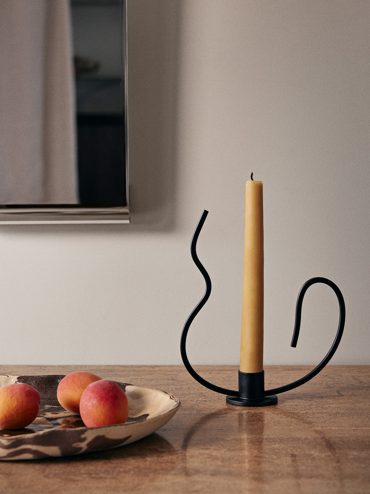 Valse Candle Holder - Low - Black