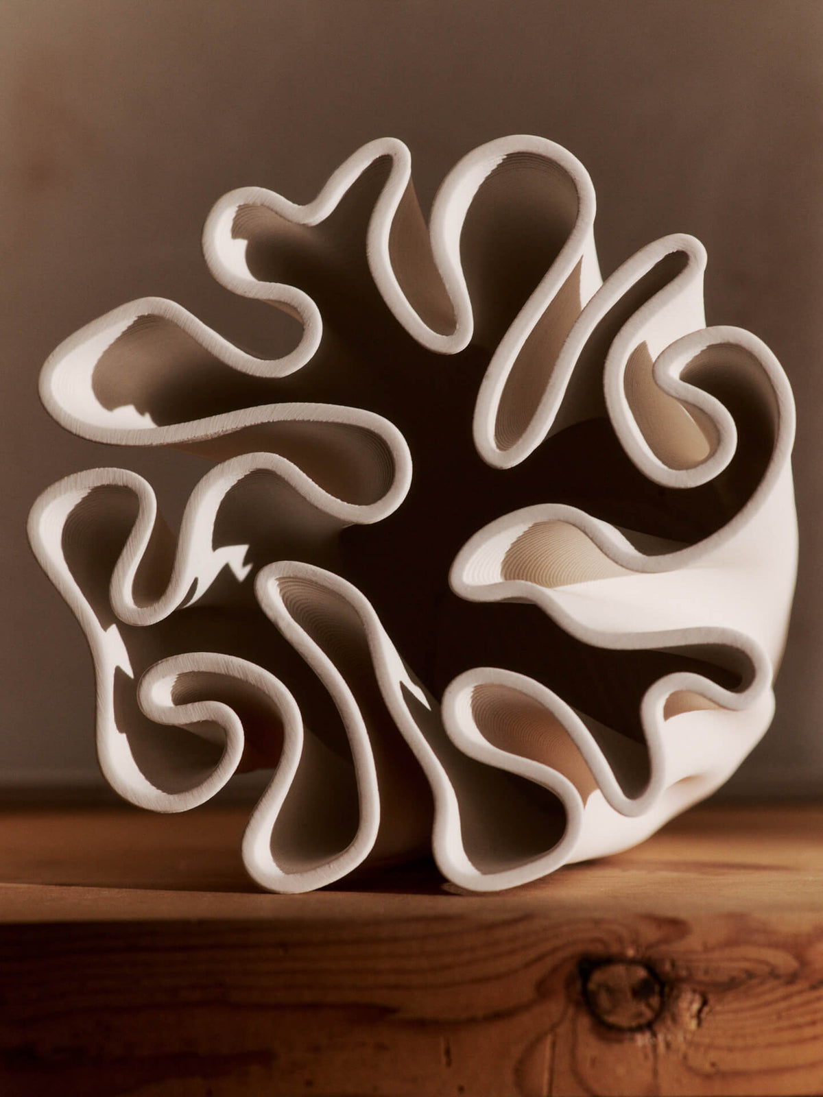 Dedali Vase - H18 - Off-white