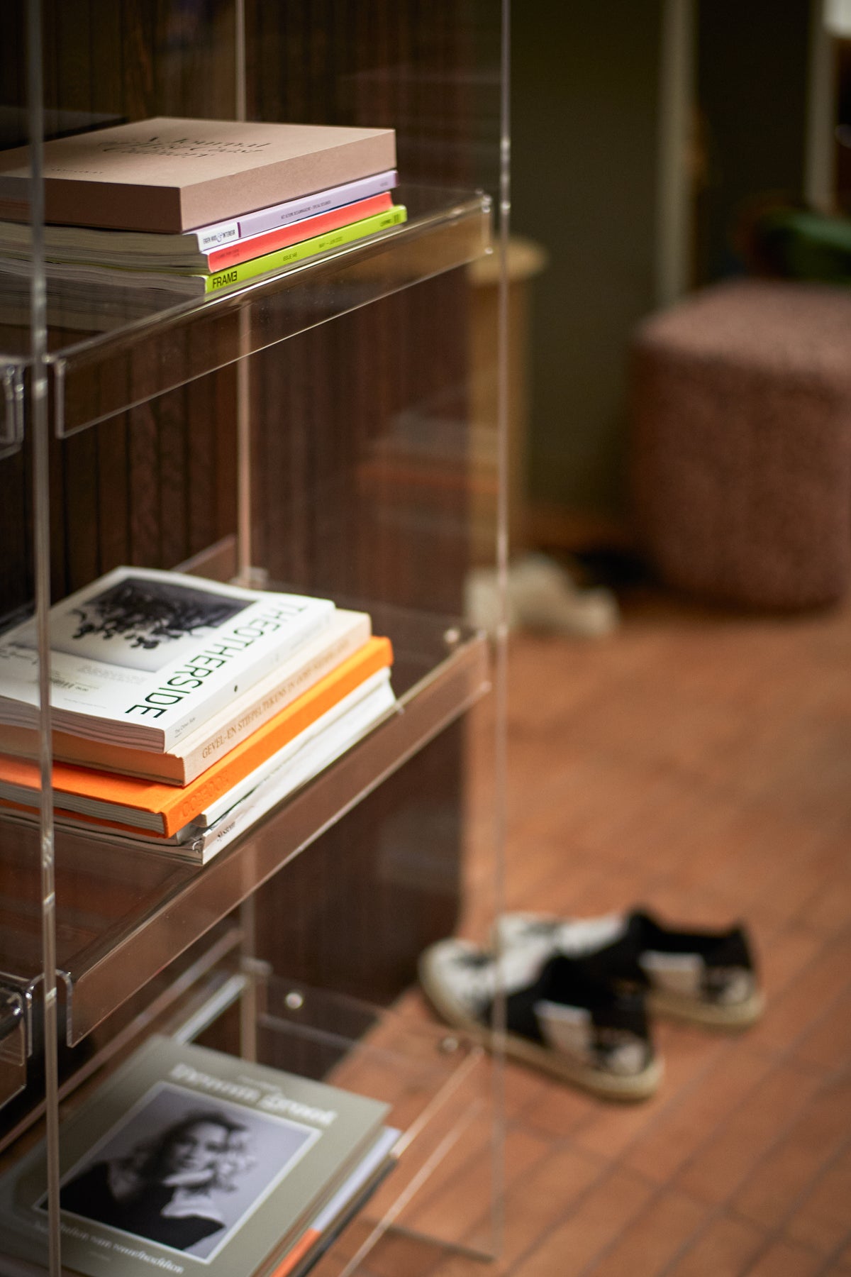Acrylic cabinet 160cm, clear