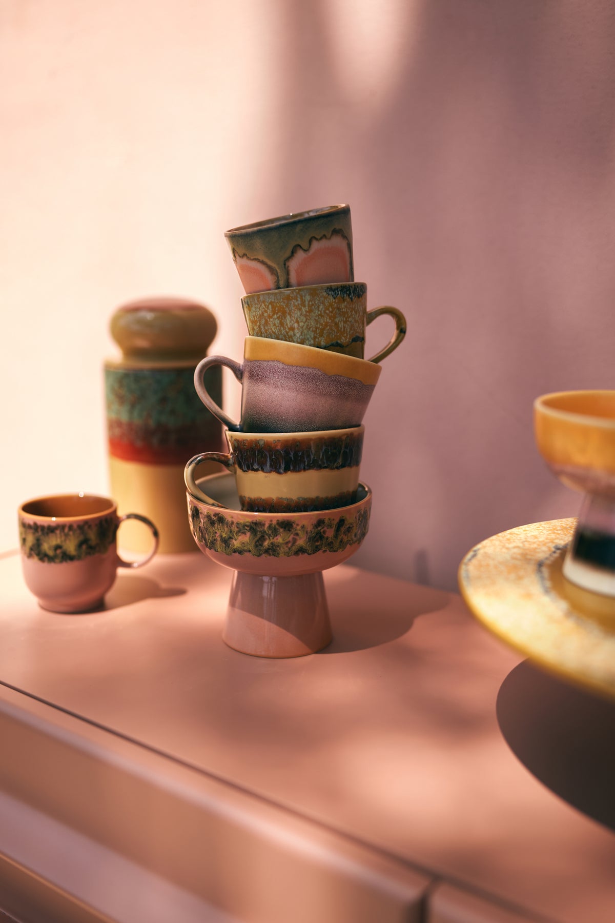 70s ceramics: tapas bowl on base L lush
