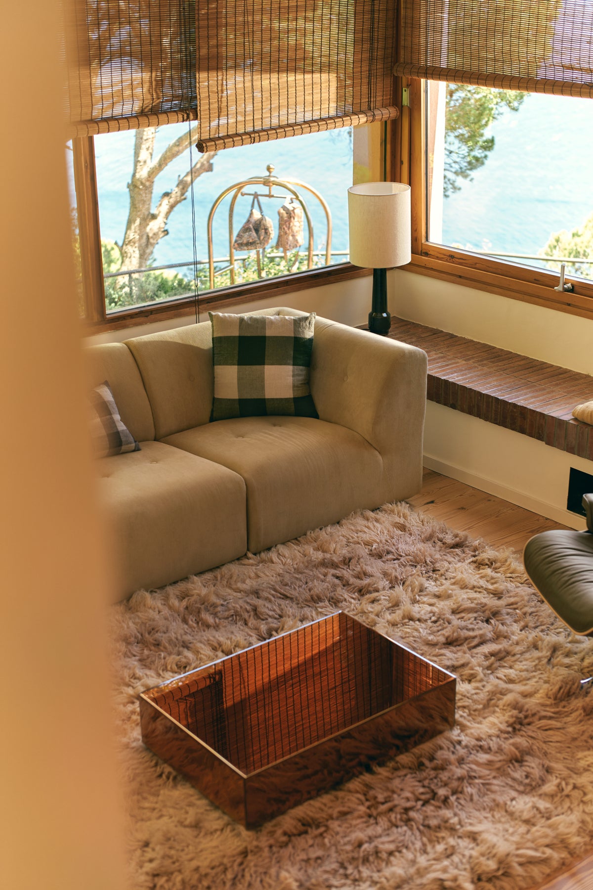 Mirror block coffee table smokey brown (80x55cm)