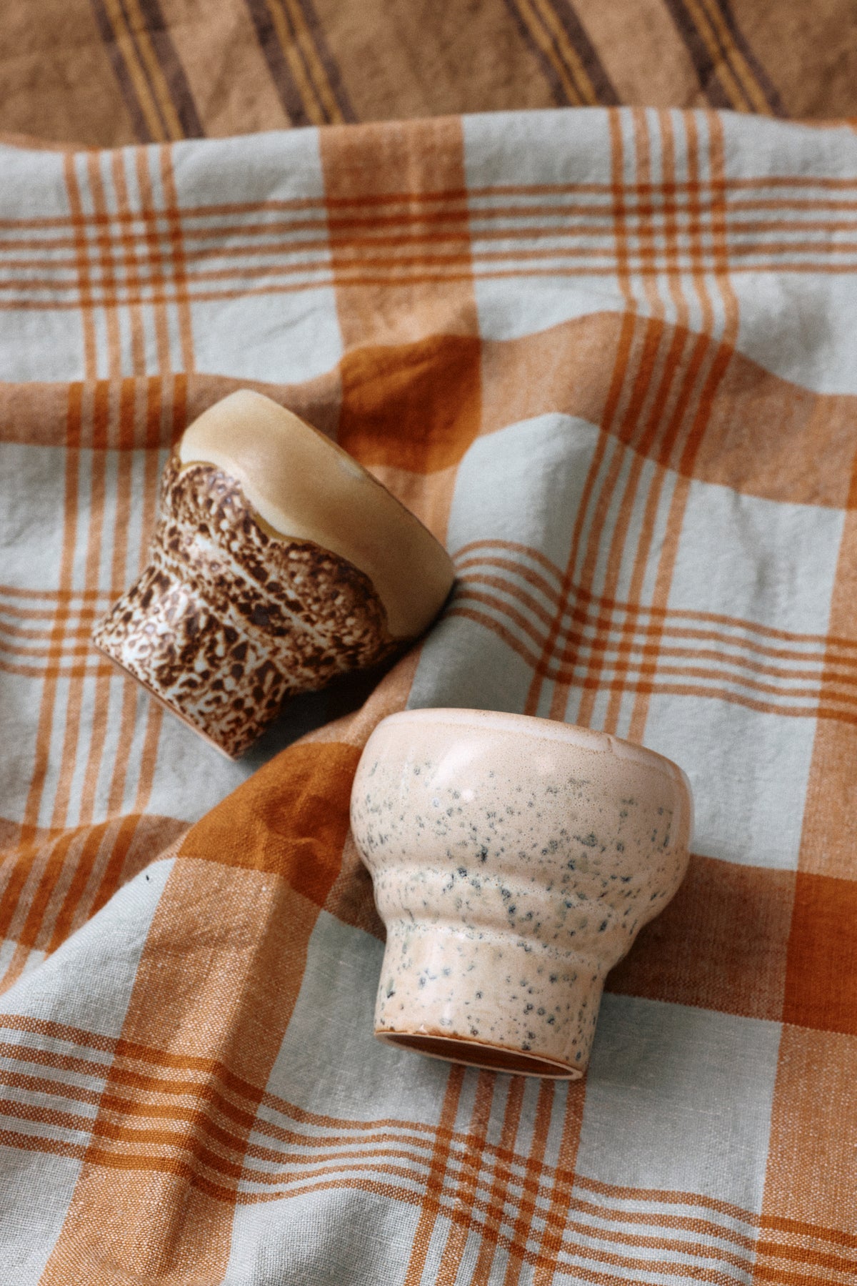 70s ceramics: lungo mugs coral (set of 2)