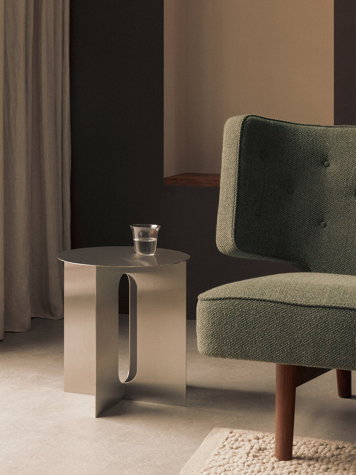 Androgyne Side Table, Ø40, Steel
