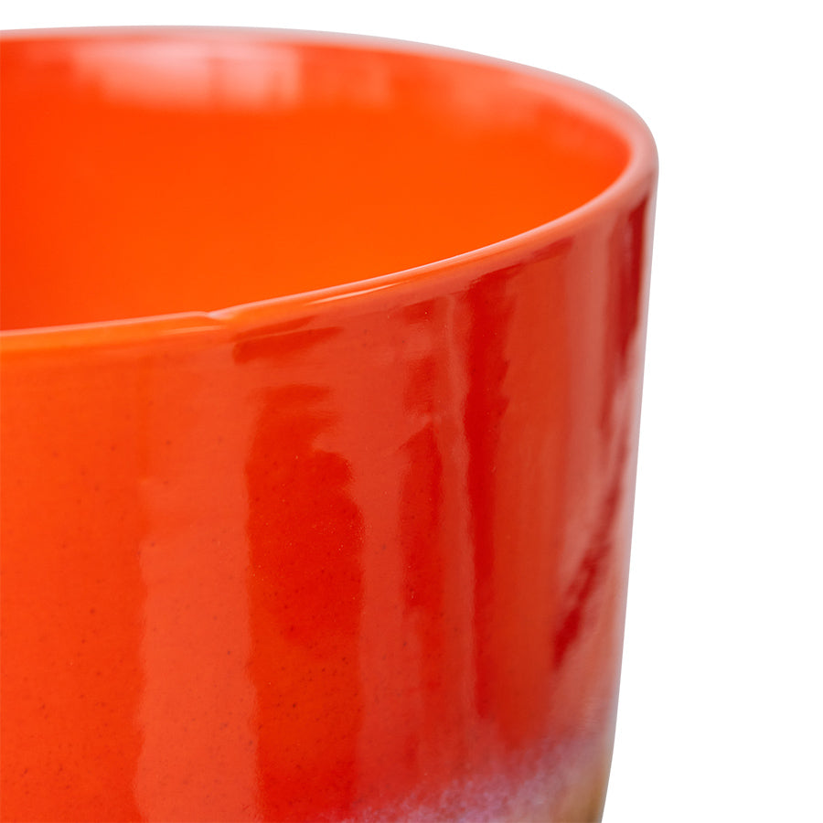 Retro flower pot cherry red