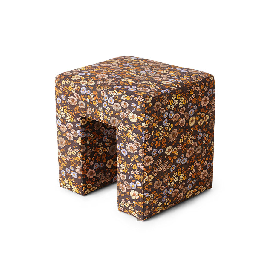 Lobby stool bloom